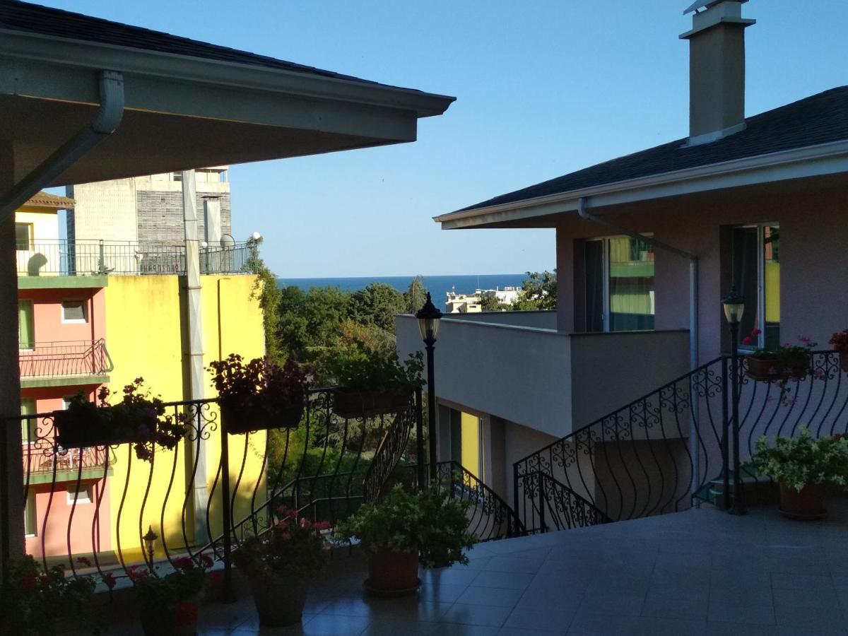 Студия В Комплексе Rozali Apartamento Varna Exterior foto